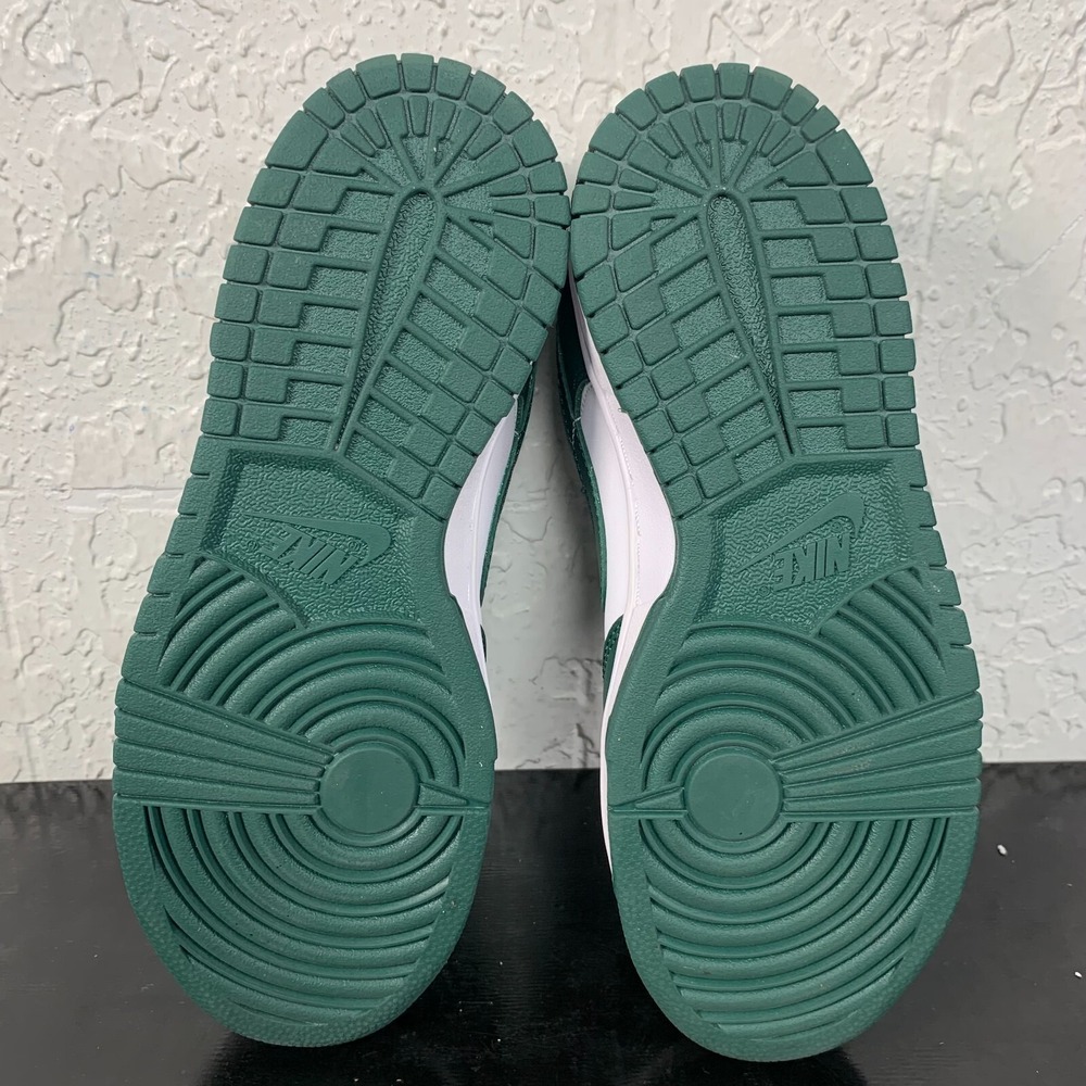 Nike Dunk Low Pro Womens Size 6 Shoes Green White Sneakers DQ8580-100 - Picture 8 of 9